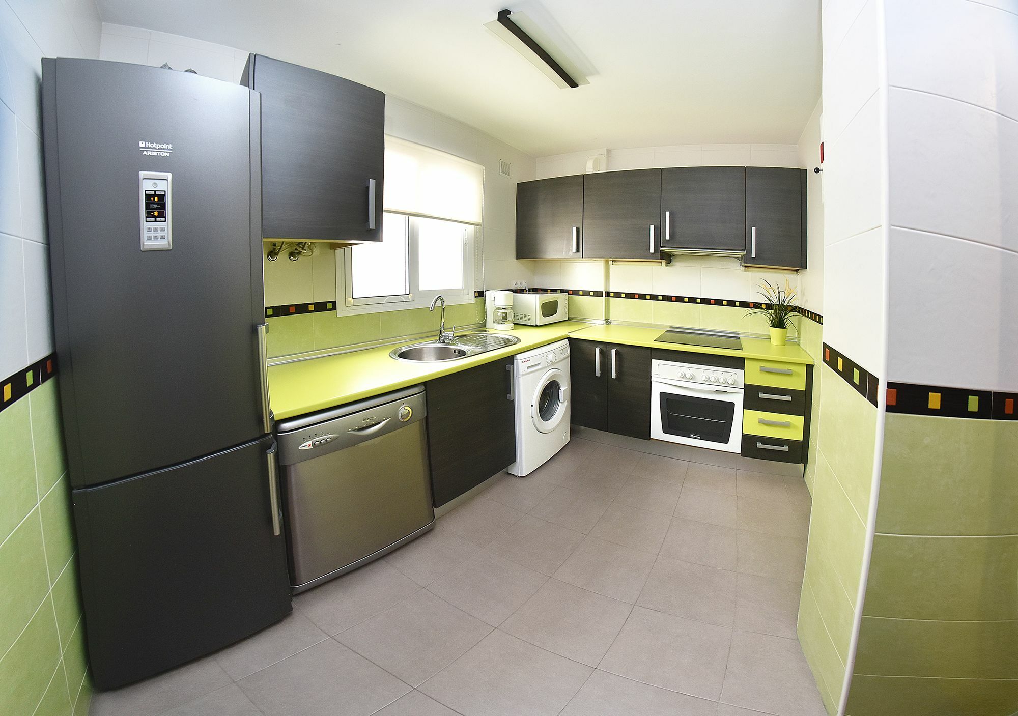 Apartamento Centrosol Con Parking Torremolinos Eksteriør billede