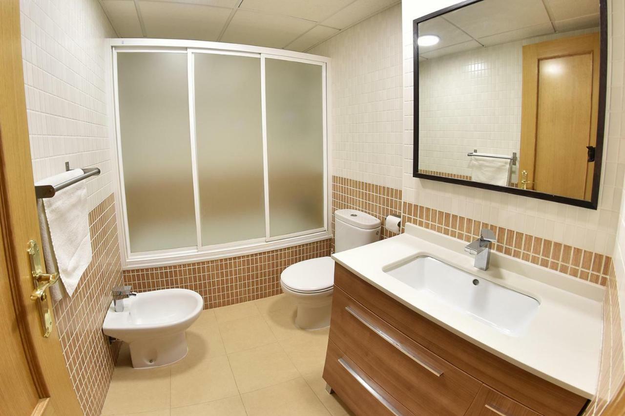 Apartamento Centrosol Con Parking Torremolinos Eksteriør billede